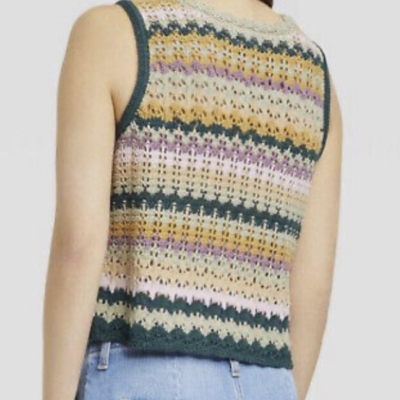 NEW PLUS SIZE Universal Thread Top - Picture 2 of 2